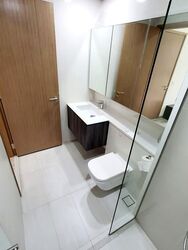 Lakeville (D22), Condominium #564586271